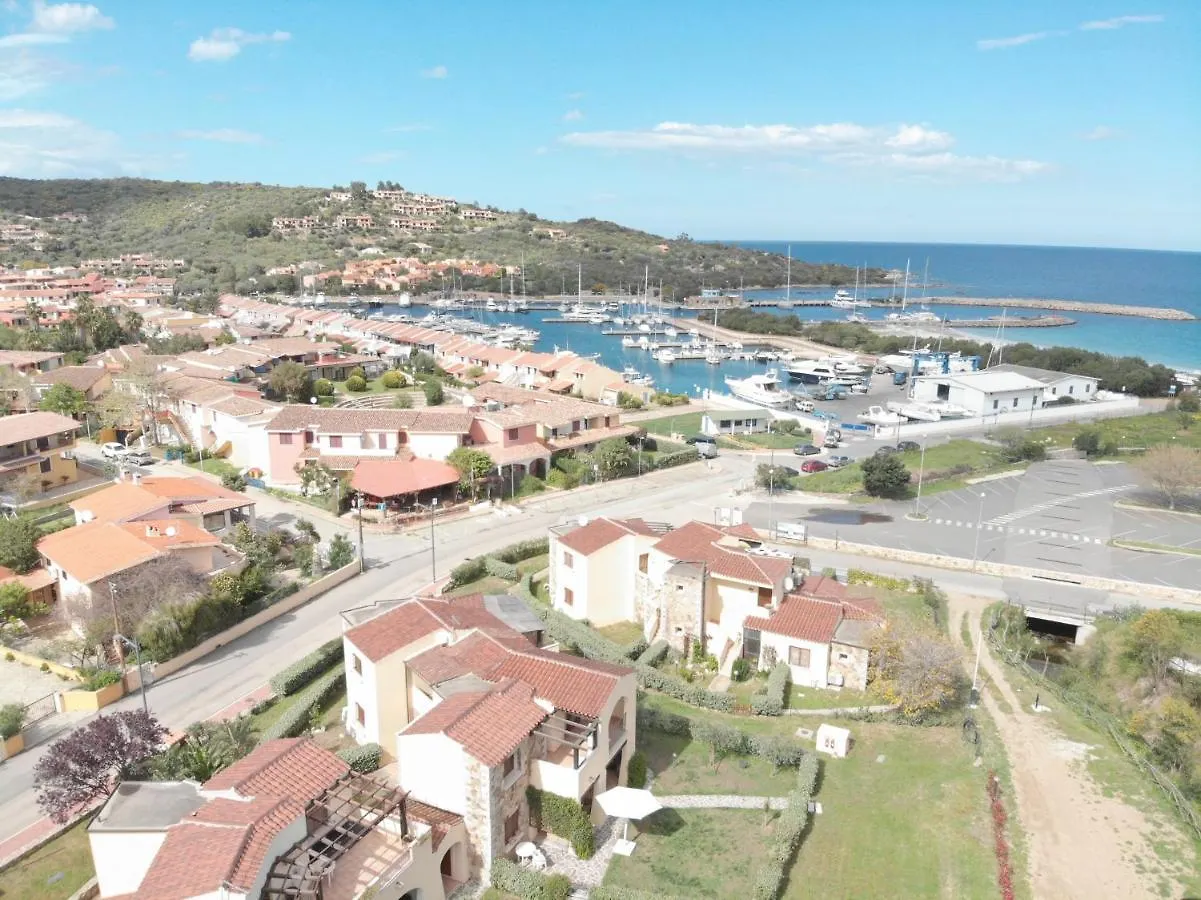Residenze Del Mare Aparthotel Budoni 0*,