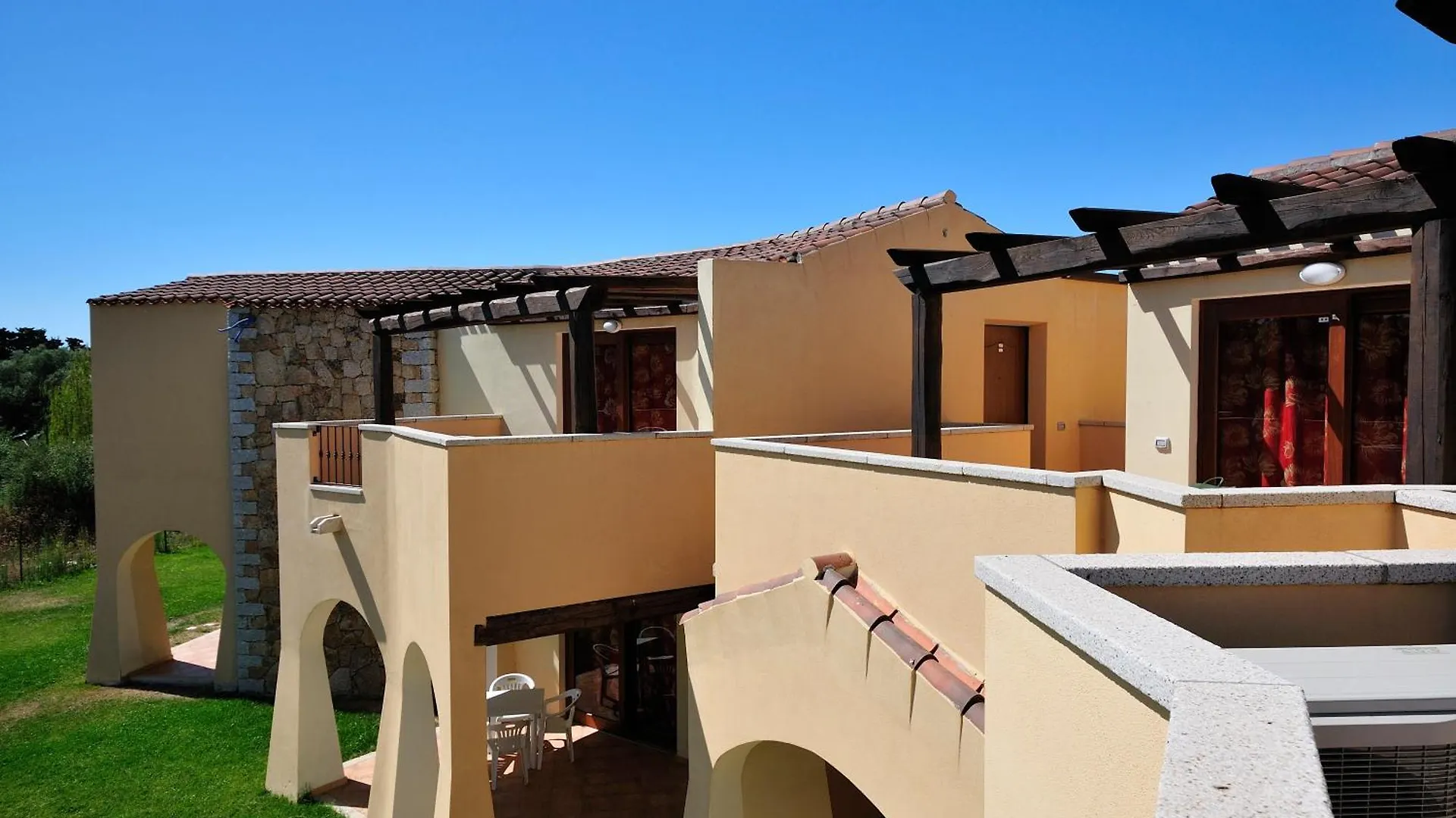 Residenze Del Mare Aparthotel Budoni